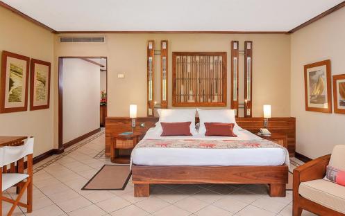 Paradis Beachcomber Golf Resort & Spa-Two Bedroom Tropical Family Suite_15389